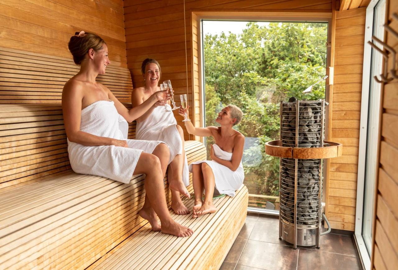 Treetop Spa Hangout & Hotel Gothenburg Ngoại thất bức ảnh